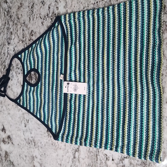 Express halter top - Picture 6 of 9